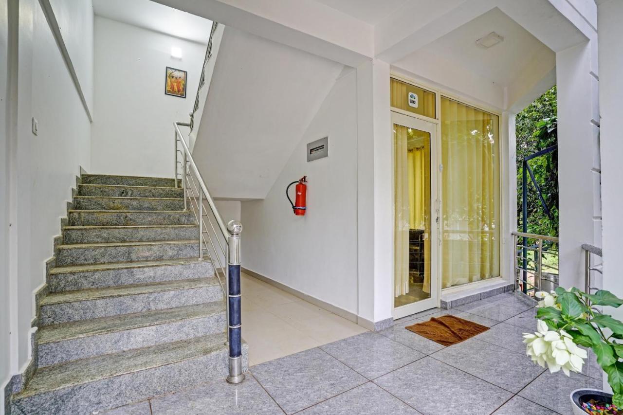 فندق Oyo Flagship 81260 Star Lights مونار المظهر الخارجي الصورة